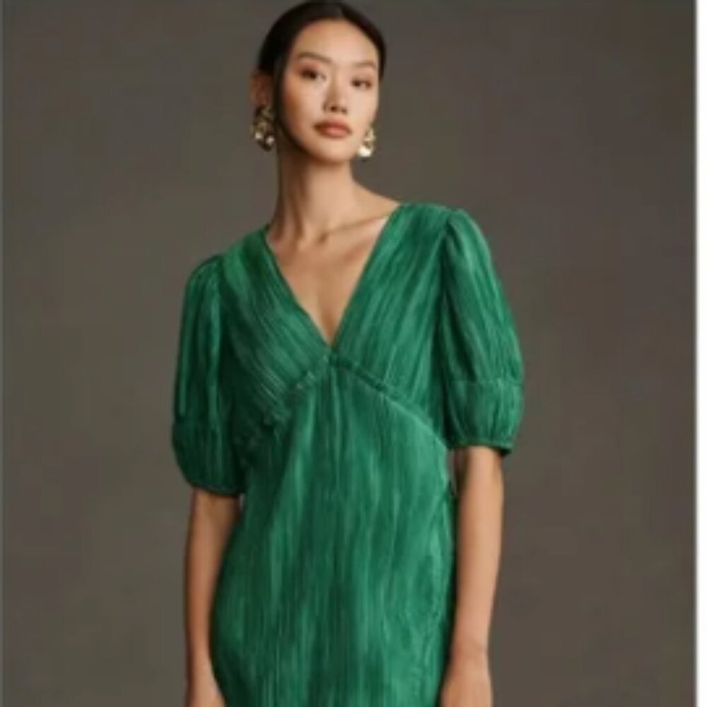 nthropologie Beautiful Green V-Neck Dress Size Small Excellent Condition